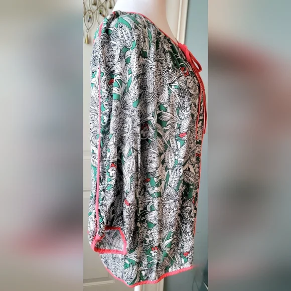 Boden Paisley Floral Peasant Blouse Women's 14 Green Coral Flowy Boho Baggy EUC - Picture 4 of 5